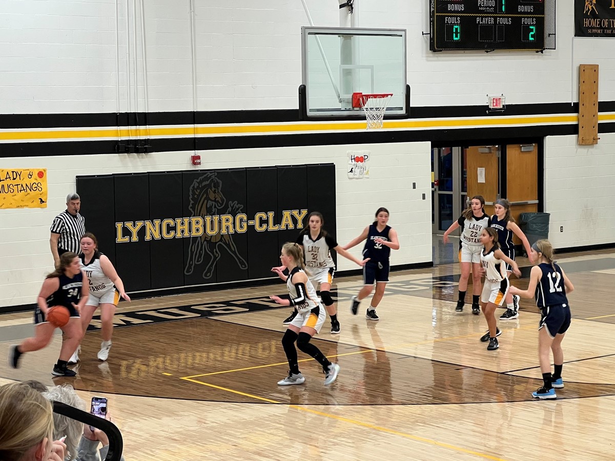 7th Grade Girls Basketball Team