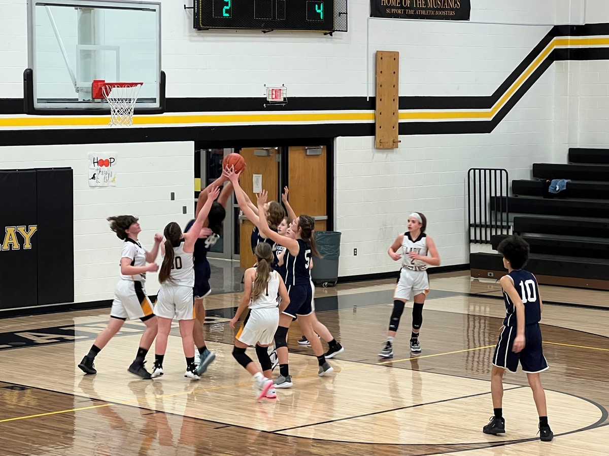 8th Grade Girls Basketball Team